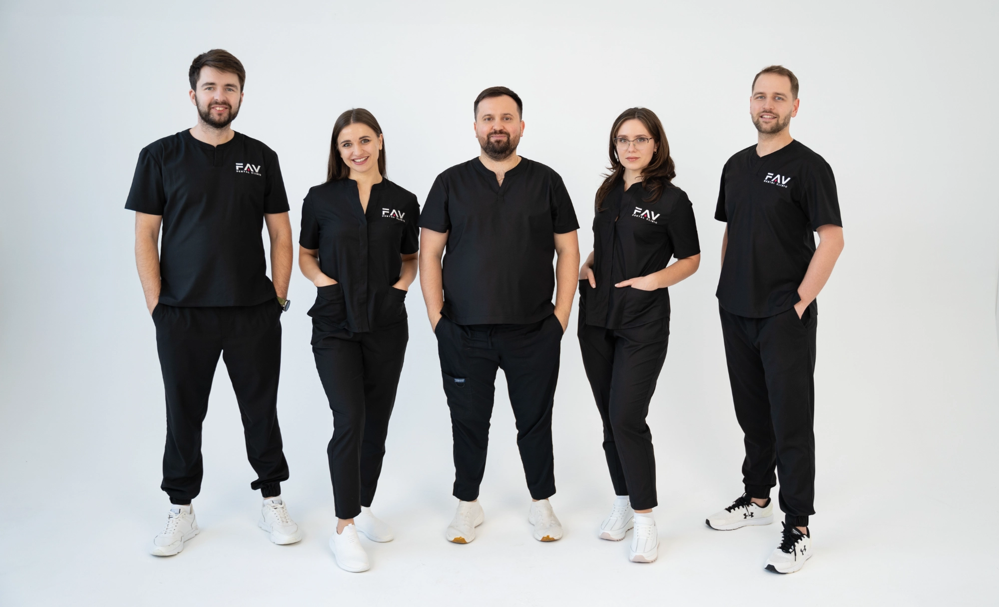 echipa de medici stomatologi